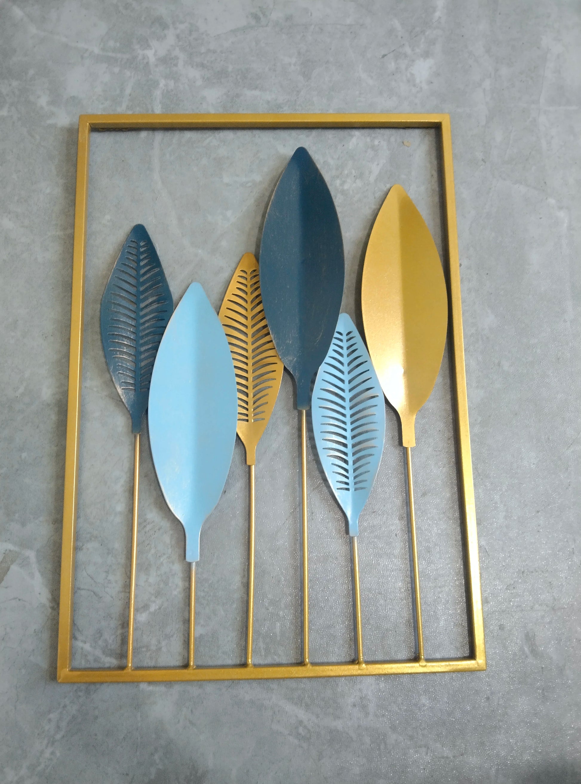 Metal Leaf Iron Wall Hanging Decor Palm Maple Leaves Plant Ginkgo Nordic Wall Pendant Mural Living Room Bedroom Home Decoration