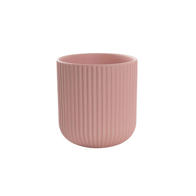 The Effortless Fit matte ceramic planter in Blush Pink, 14cm size